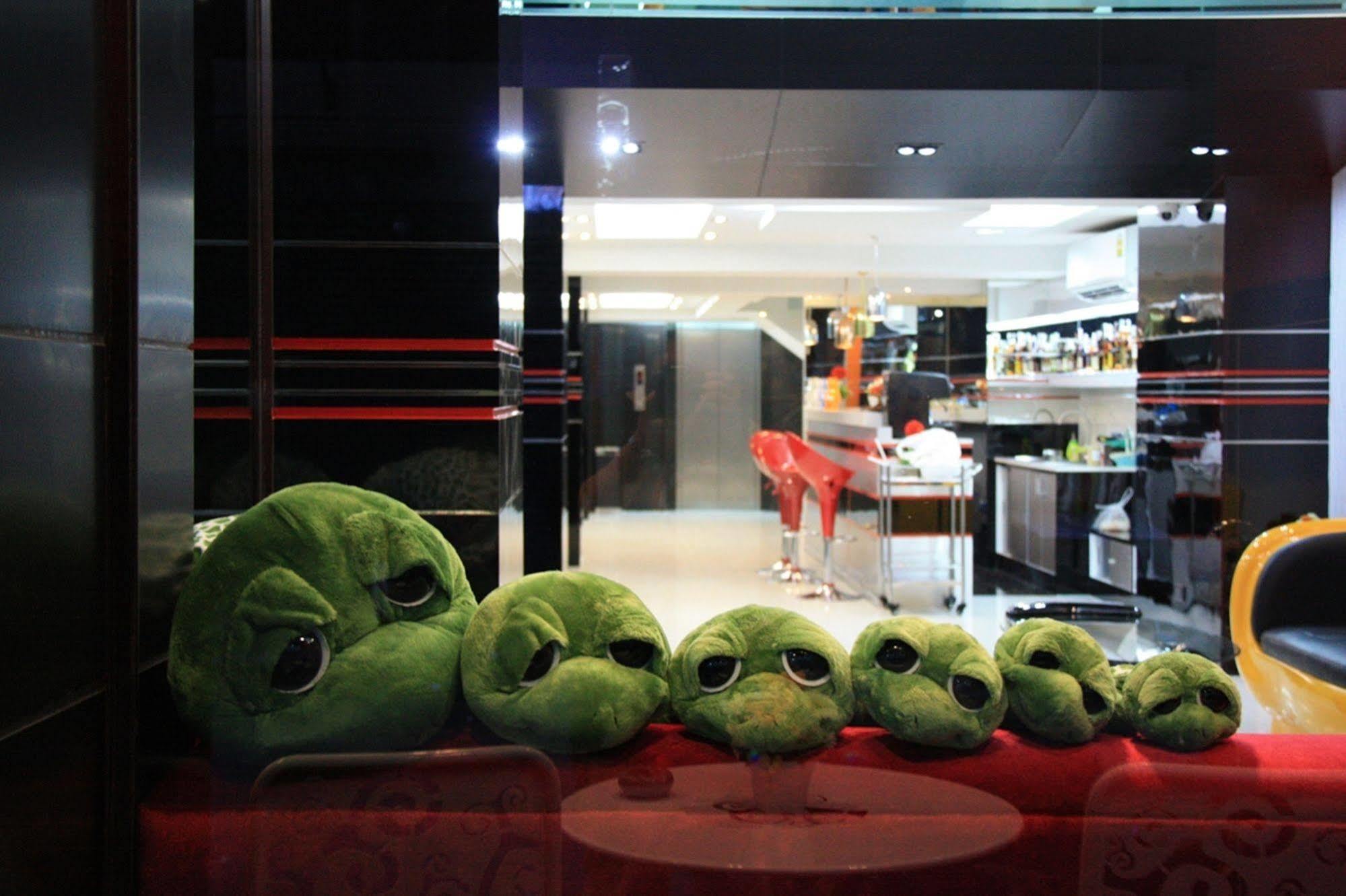 Le Touche Hotel Bangkok Dış mekan fotoğraf