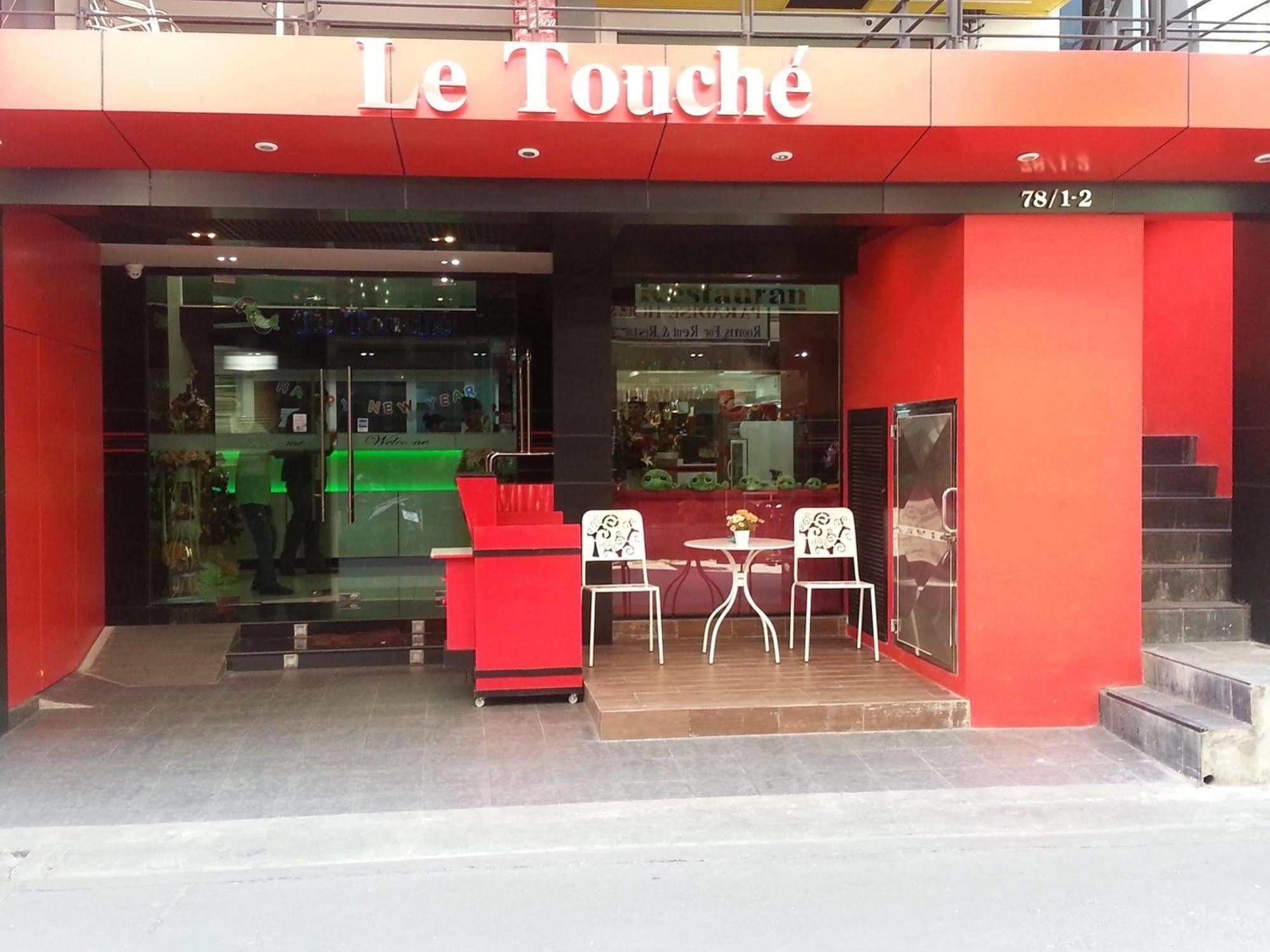 Le Touche Hotel Bangkok Dış mekan fotoğraf